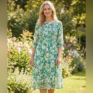 Macy's Green Floral Long Sleeve Dress
